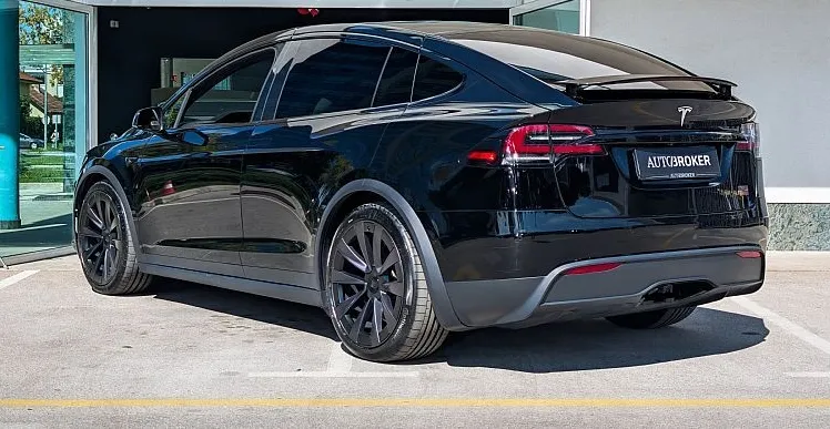 Zunanja slika - Tesla Model X - Plaid All-Wheel Drive Yoke Avtopilot kljuka - 7