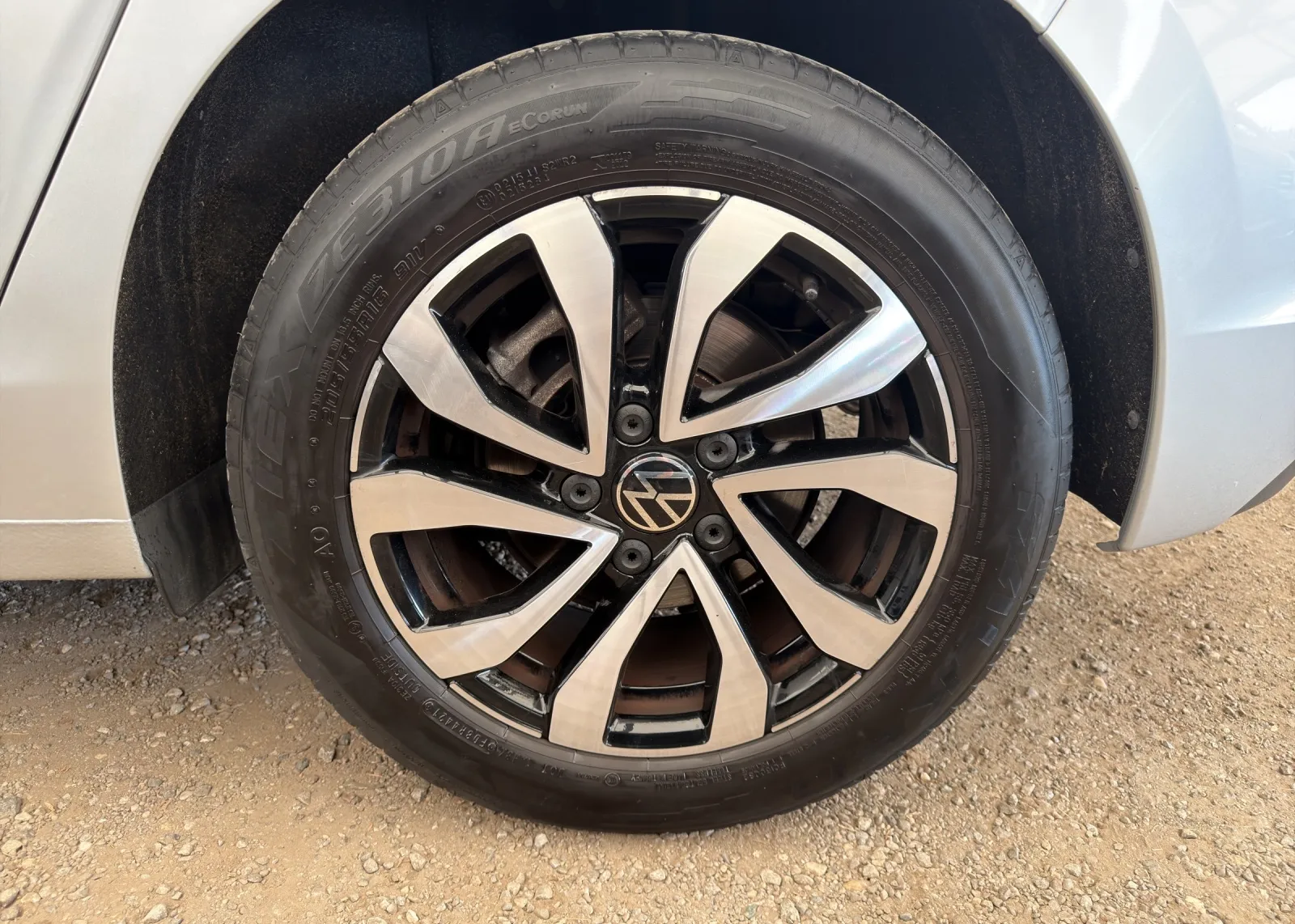 Zunanja slika - Volkswagen Golf - 1,5 TSI - 13