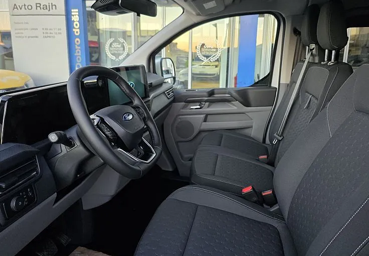 Zunanja slika - Ford E-Transit Custom - Transit Custom Limited 2.0 170KM - AWD - 6
