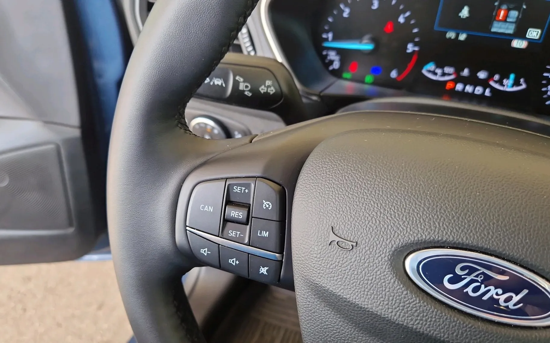 Zunanja slika - Ford Focus - 1.5 EcoBlue Titanium AVT8-SLO-1.L-LED-NAVI-TEMPOMA - 13