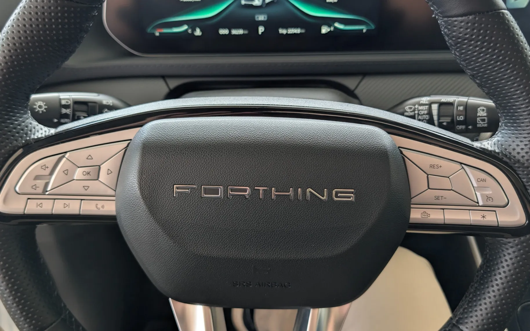 Zunanja slika - Forthing T5 EVO - Luxury - 11