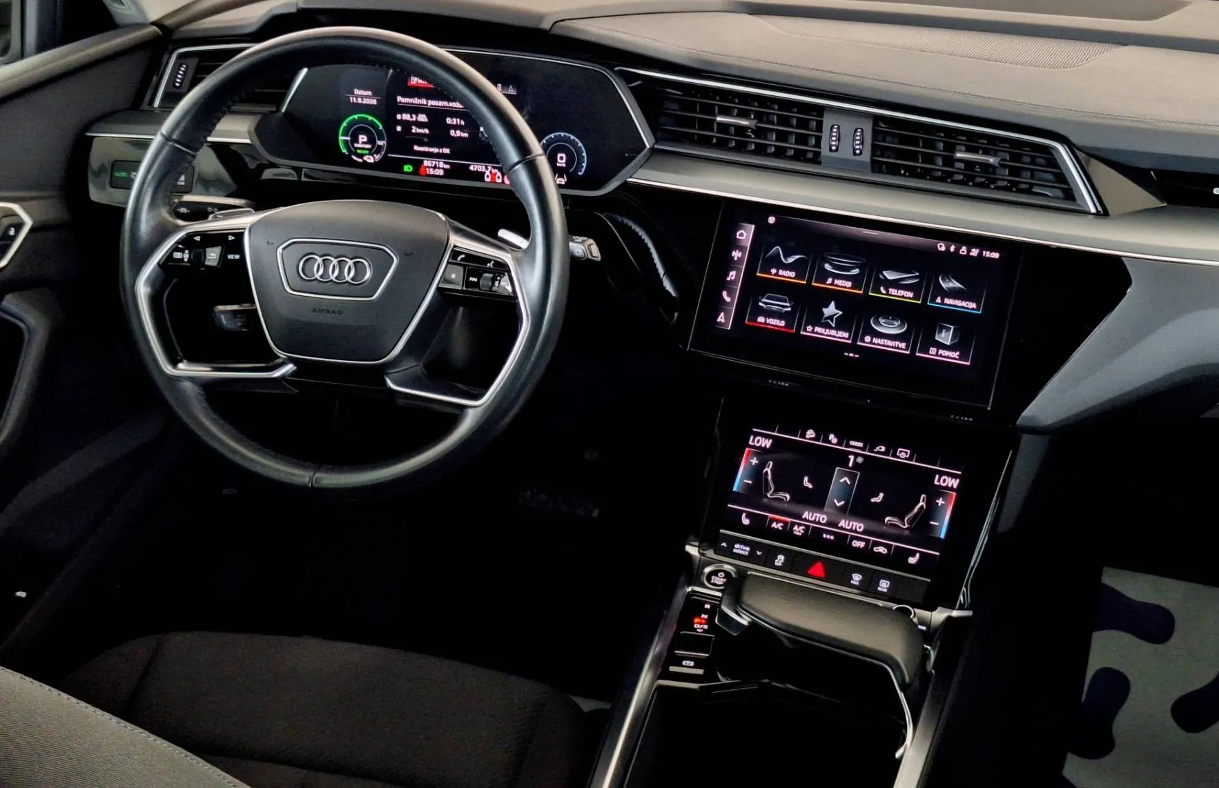 Zunanja slika - Audi e-tron - 50 quattro S line•VIRTUAL•MRTVI KOTI•ALU20•MATRIX• - 11