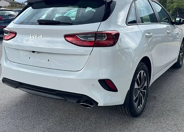 Zunanja slika - KIA Ceed - 1.0 T-GDi LX Champion+ ISG. M T 74 kW - 5