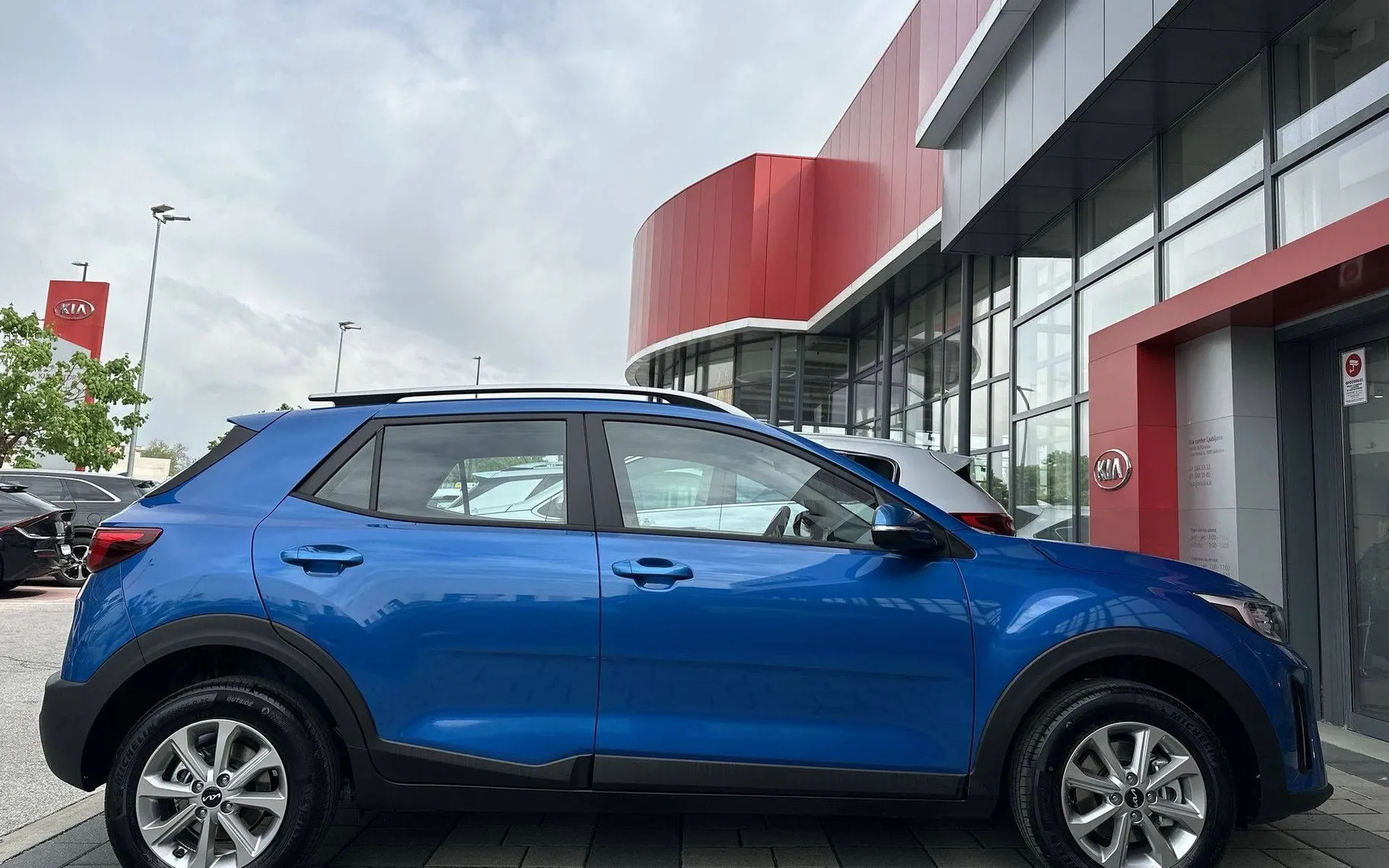 Notranja slika - KIA Stonic - 1.2 DPI  LX Urban + AKCIJA ZA VSE KIA MODELE... - 8
