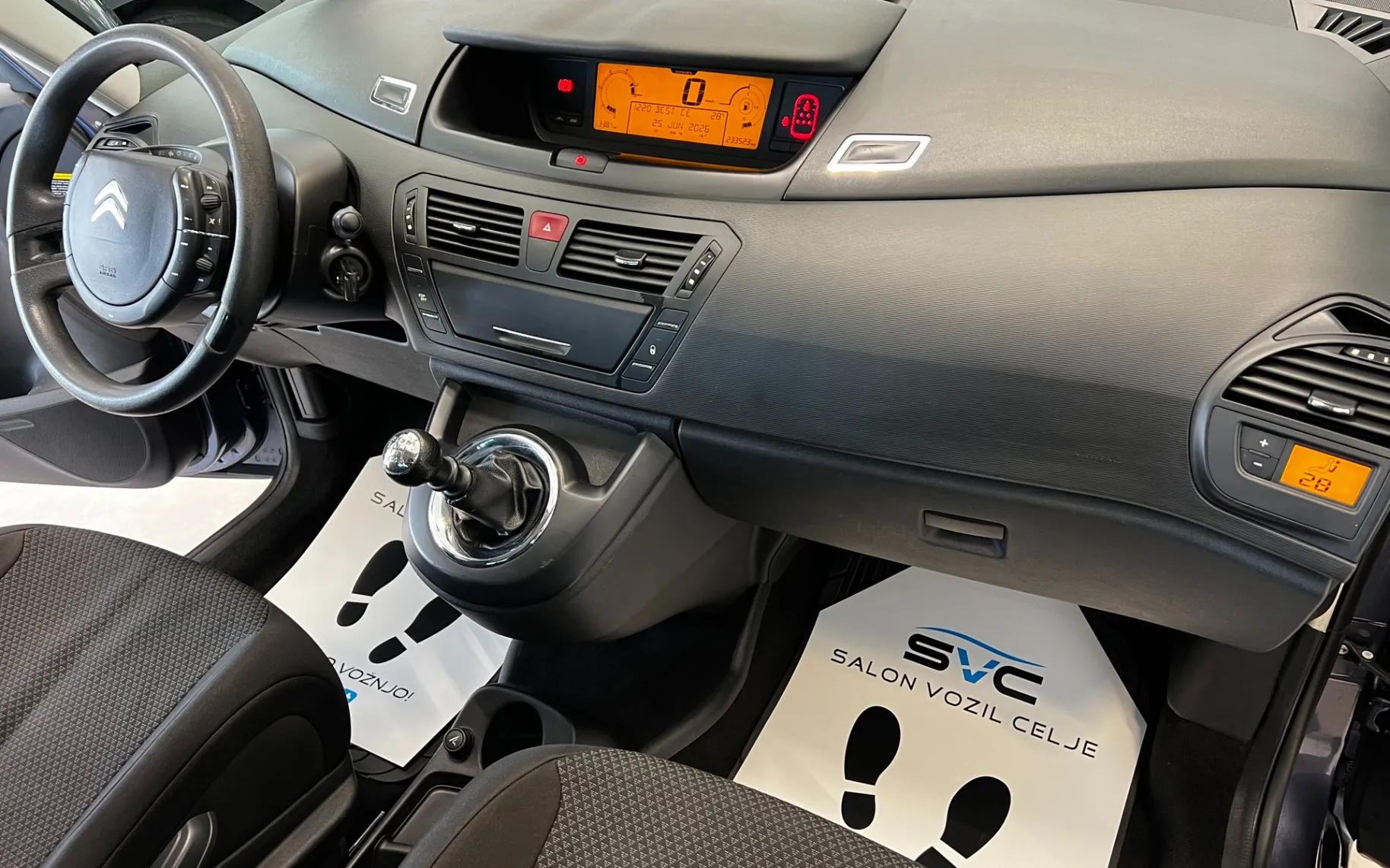 Zunanja slika - Citroën C4 - Picasso 1,6 HDi Tendance - 10