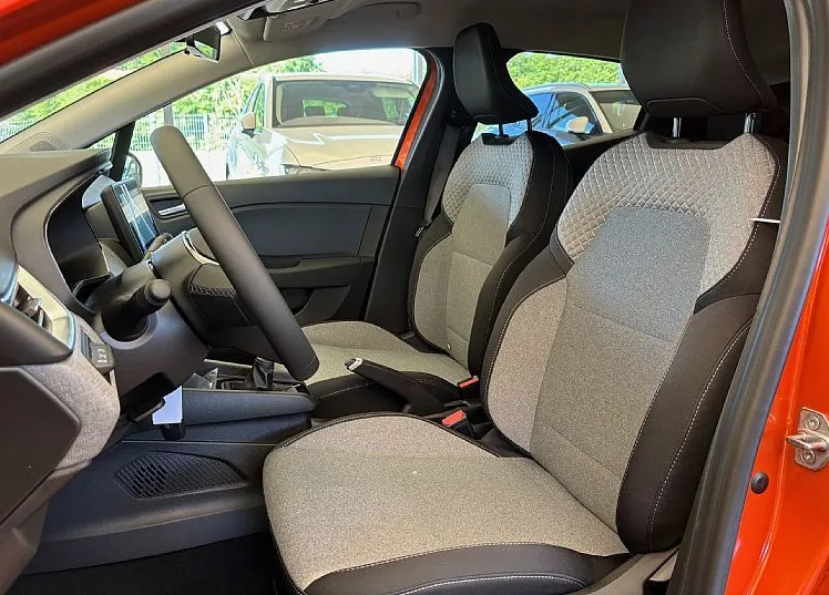 Zunanja slika - Renault Clio - 1.0 TCE 90 I FEEL SLOVENIA - DO KONCA MESECA - 7