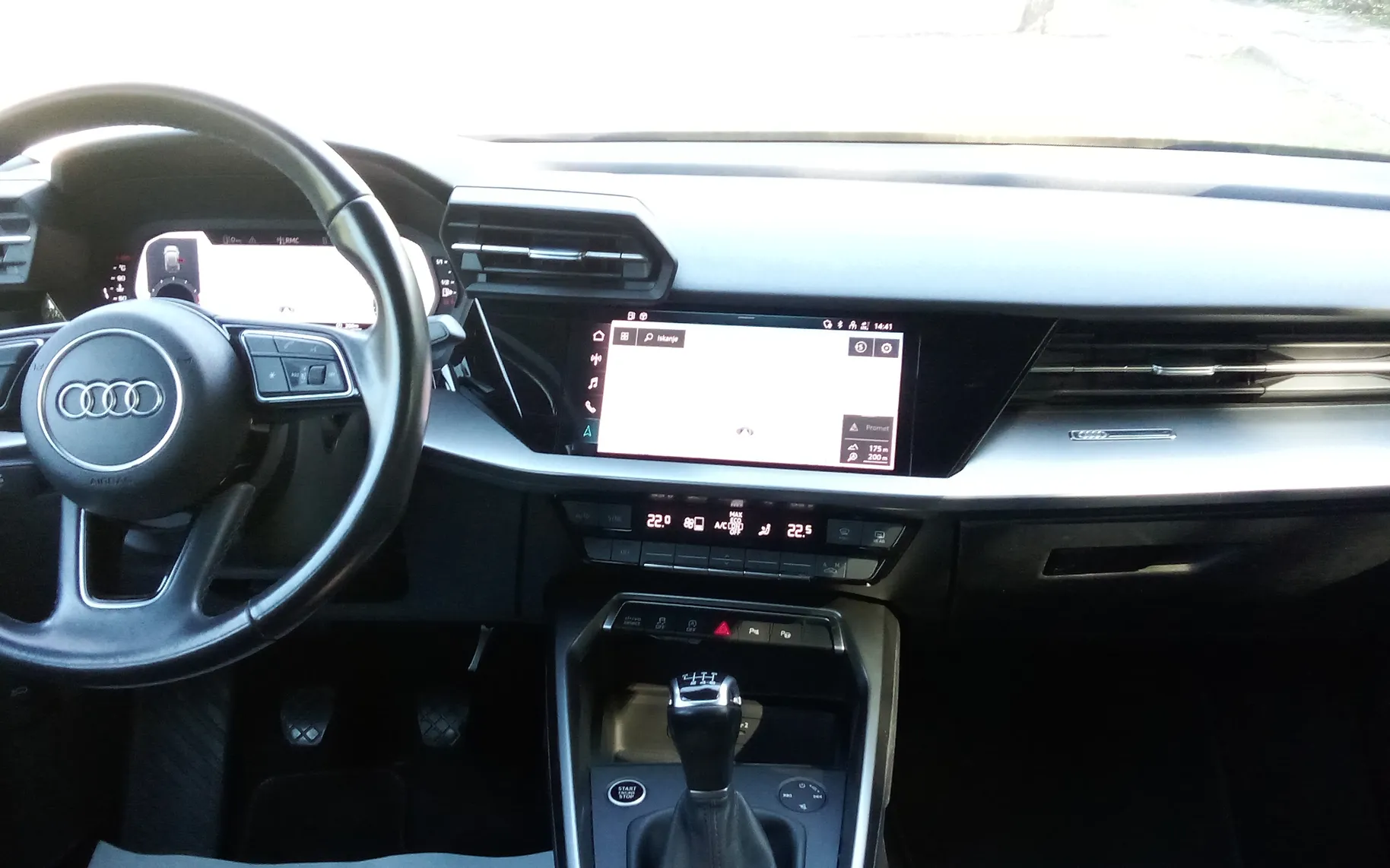 Notranja slika - Audi A3 - 35TSI - 6