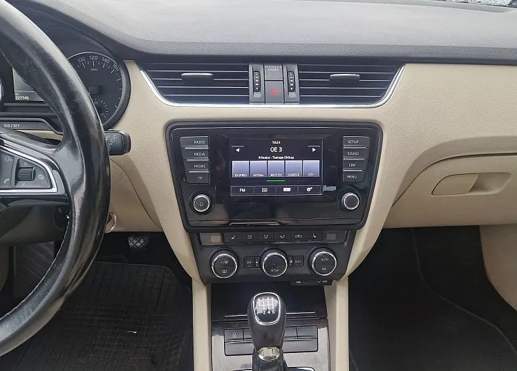 Zunanja slika - Škoda Octavia - 2.0 TDI Style 150KM-SLO - 8