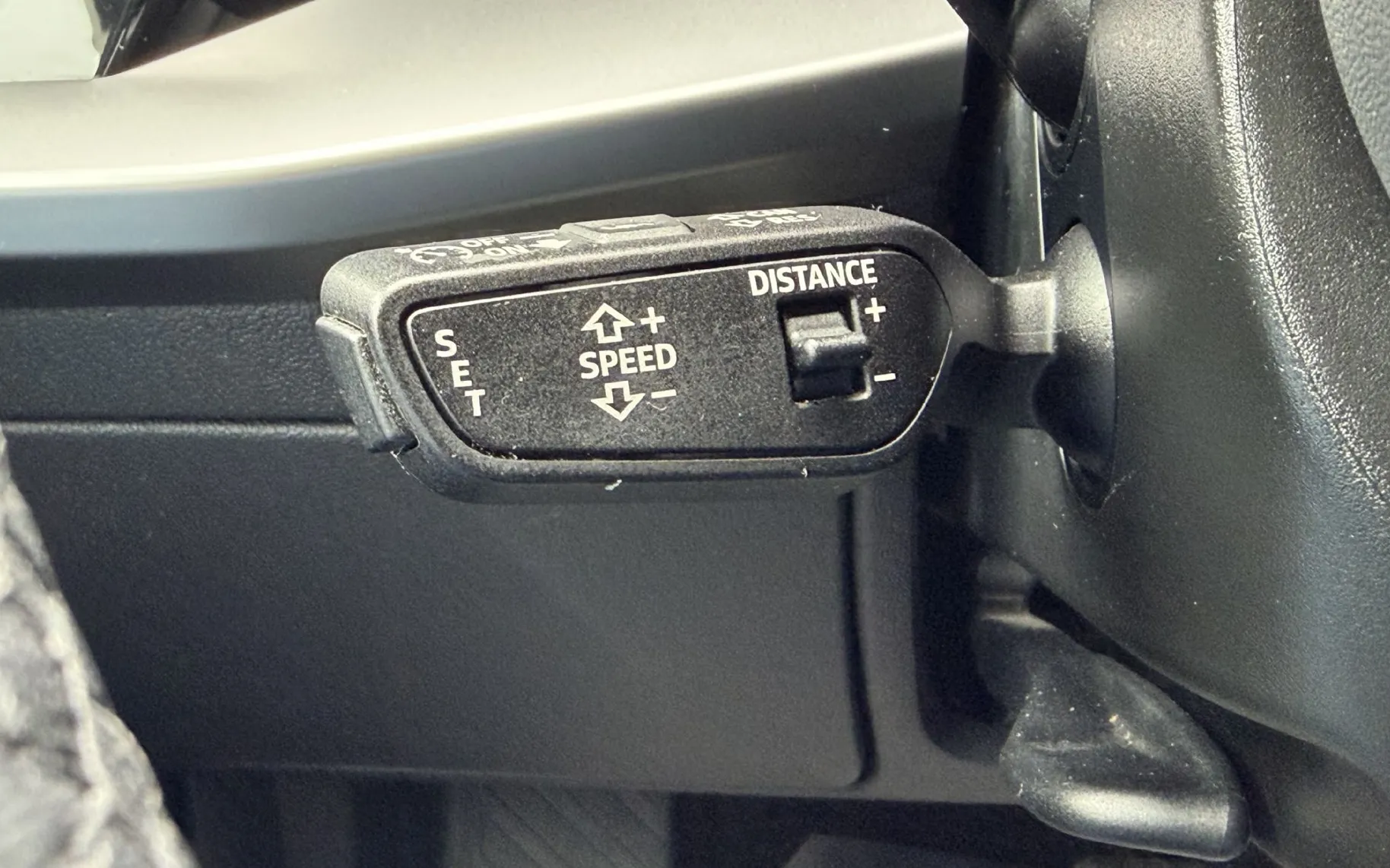 Zunanja slika - Audi A3 - 30 TDI S tronic- 101.000KM-VIRTUAL-LED-ACC-ALU 18 - 20