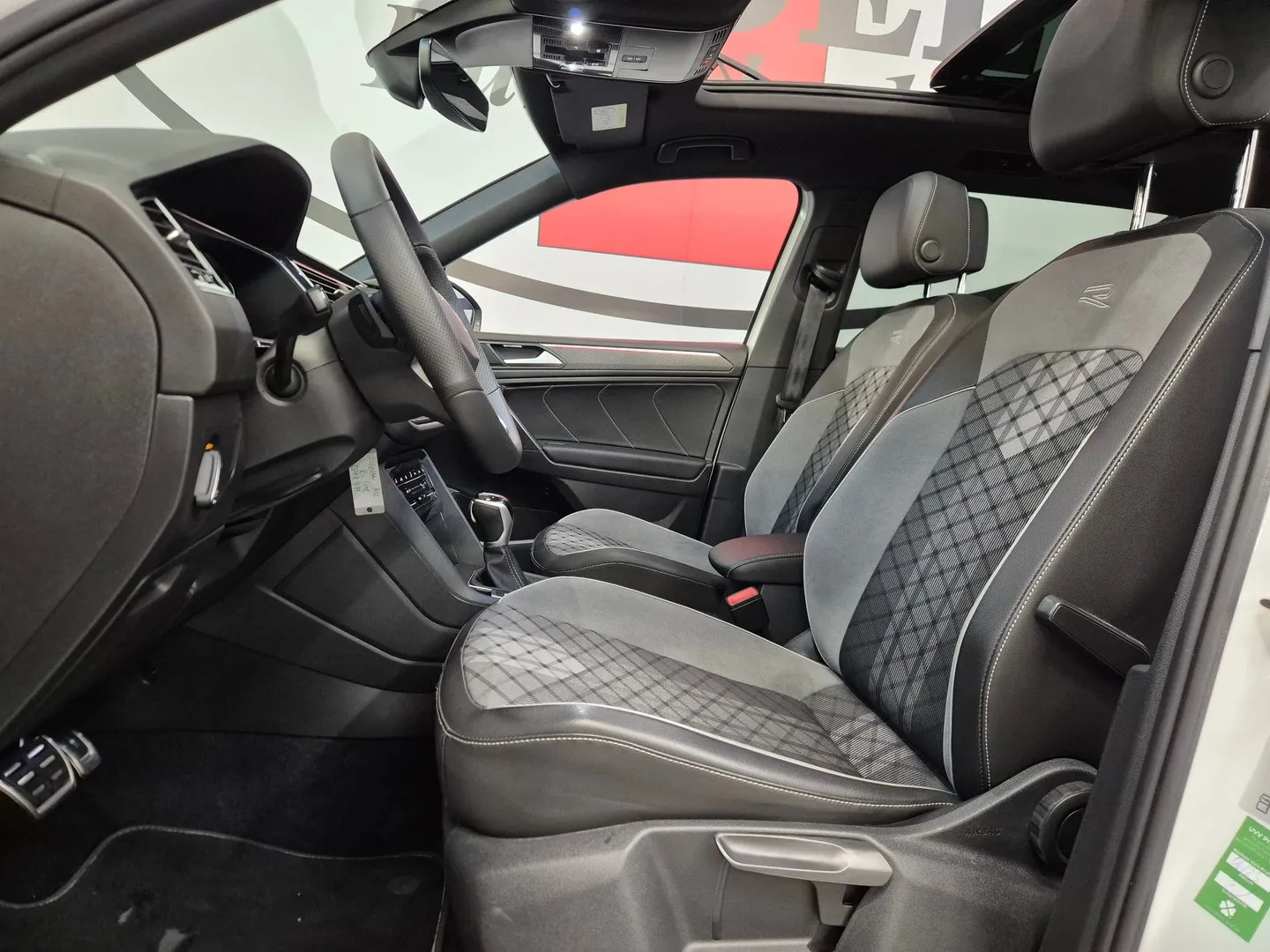 Zunanja slika - Volkswagen Tiguan - Allspace R-Line 2.0 TDI 4M DSG - 5