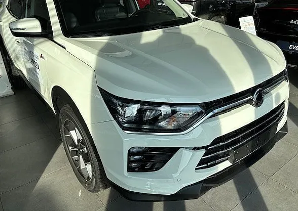 Zunanja slika - SsangYong Korando - 1.5 T-GDI Premium 4WD M T - 1