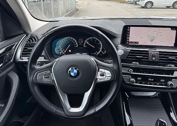 Zunanja slika - BMW X3 - serija : xDrive20d xLINE RADAR MATRIX VIRTUAL KLJUKA MEMORY - 7