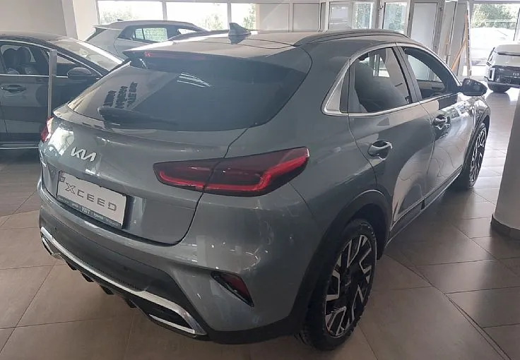 Zunanja slika - KIA XCeed - 1.6 T-GDi WAY 7DCT. VEČ BARV - 4