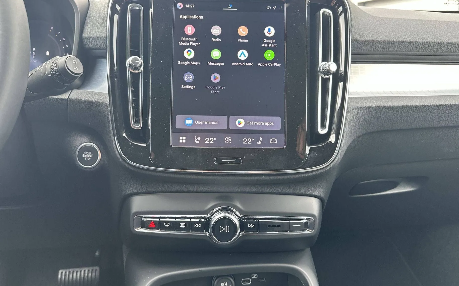 Notranja slika - Volvo XC40 - B3 P Plus Dark Avt. - 18