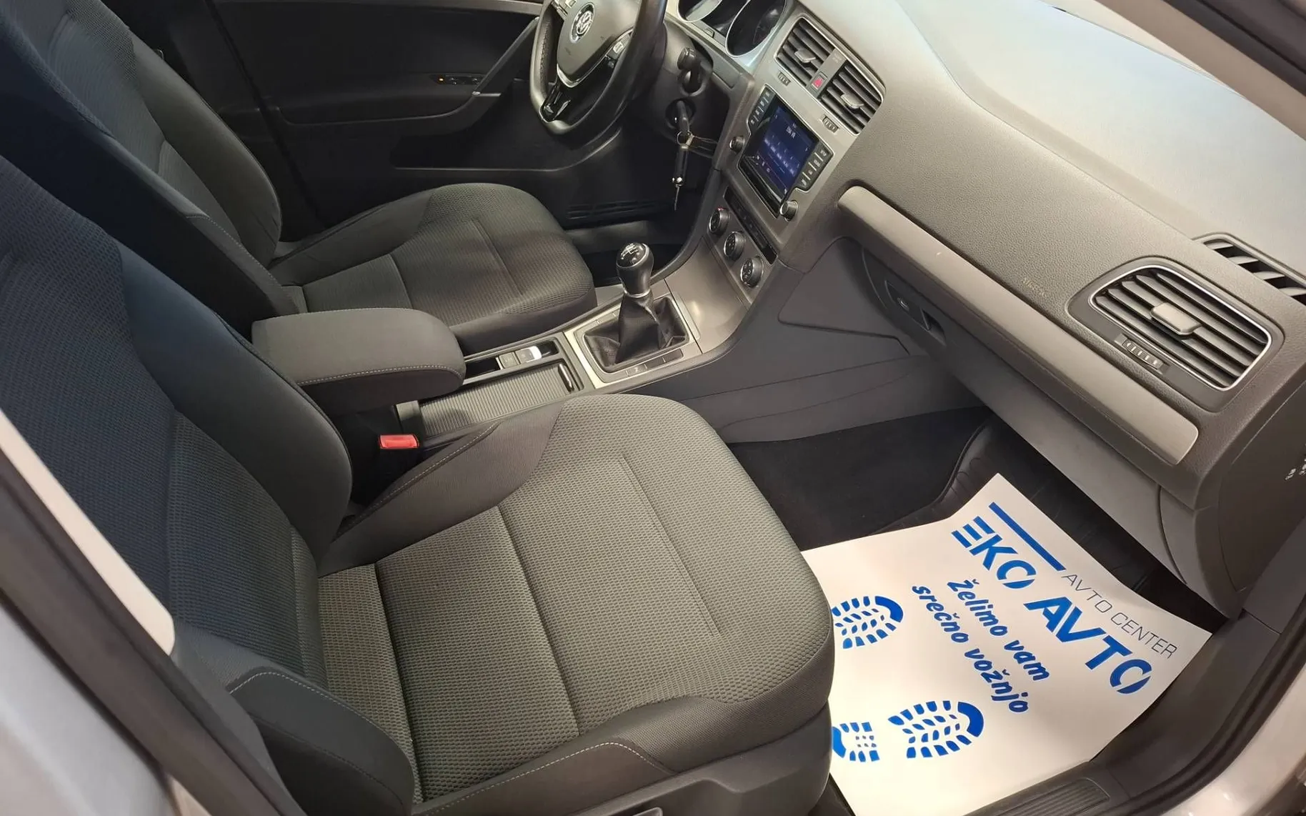 Zunanja slika - Volkswagen Golf Variant - 1.6 TDI BlueMotion Comfortline KREDIT BREZ POLOGA - 6