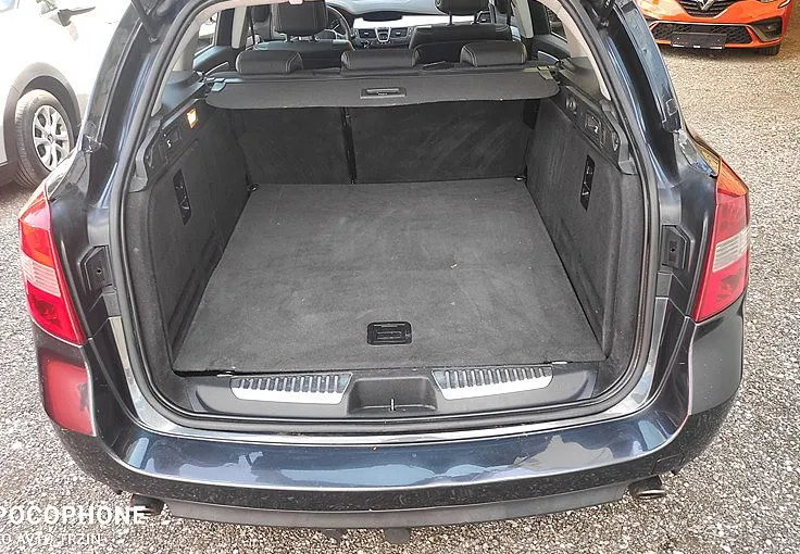 Zunanja slika - Renault Laguna - 2.0 dCi-DELNO USNJE-ALU.PLATIŠČA-AVTO.KLIMA - 10