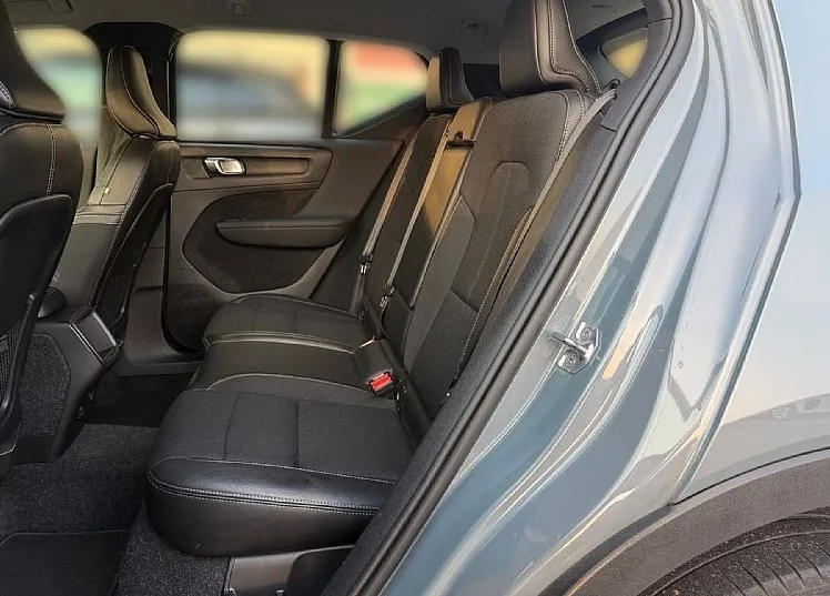 Zunanja slika - Volvo XC40 - D3 AUT LED velik servis - 7