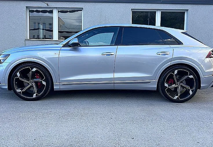 Zunanja slika - Audi Q8 - S-ZRAČNO-RADAR-GRETJE SEDEŽEV-360KAMERA-MATRIX - 4