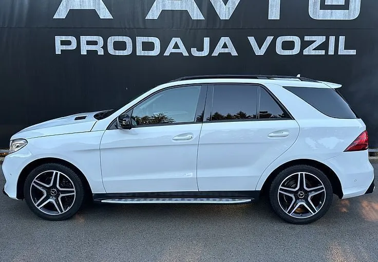 Zunanja slika - Mercedes-Benz GLE-Razred - GLE 250 d 4MATIC AMG-PANORAMA-USNJE-LED-NAVI... - 4
