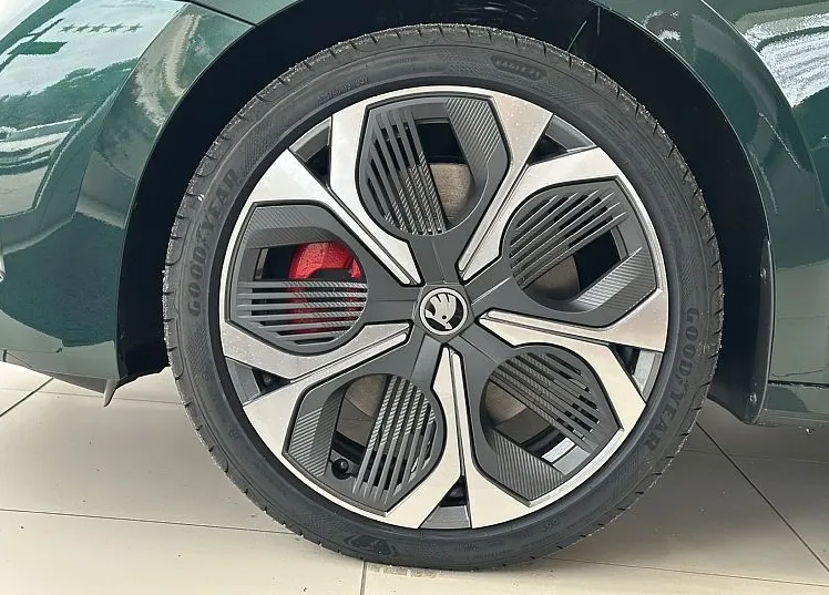 Zunanja slika - Škoda Octavia - RS 2.0 TSI DSG - 6