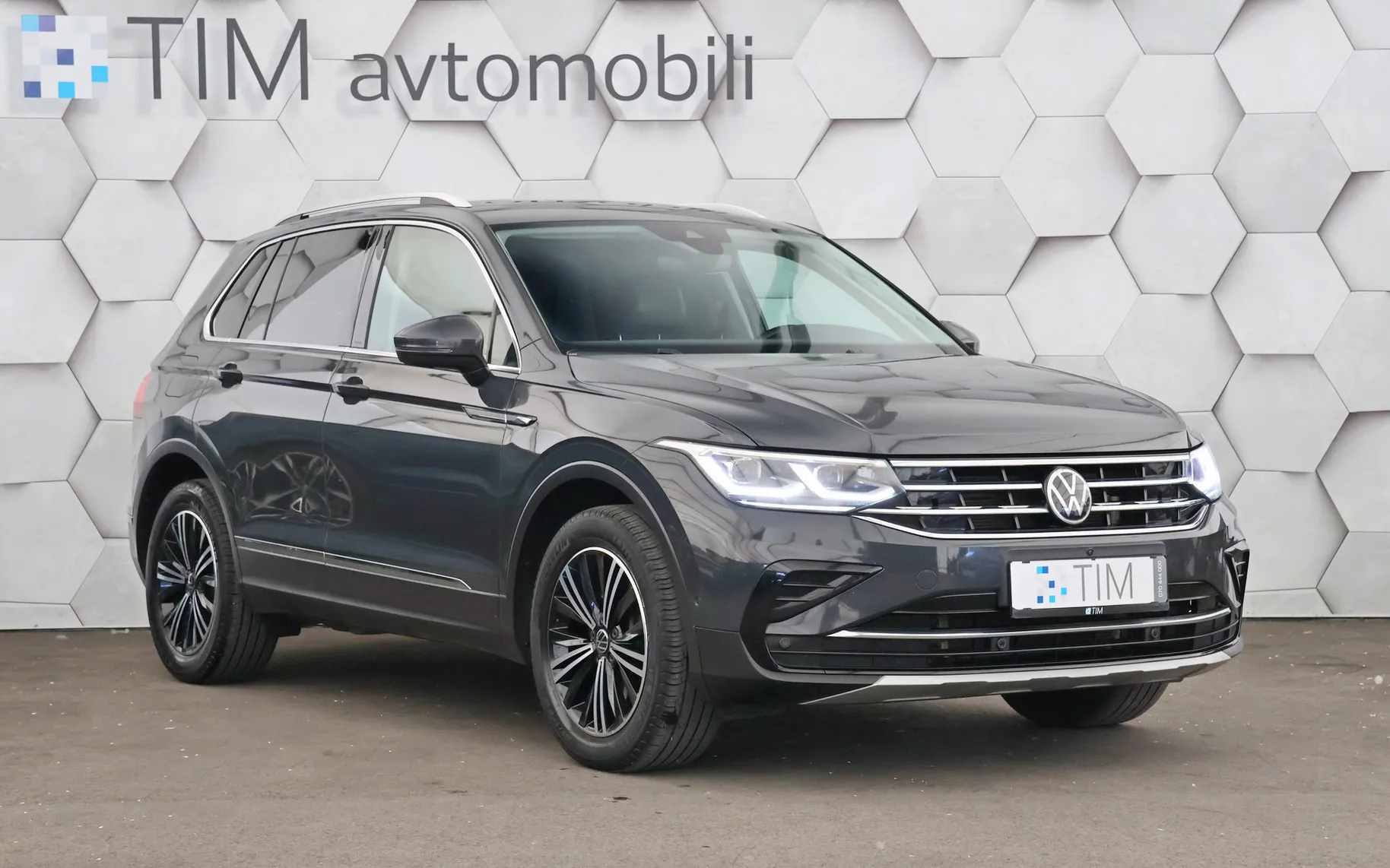 Zunanja slika - Volkswagen Tiguan - 2.0 TDI 4-Motion DSG Elegance 200KM - 2