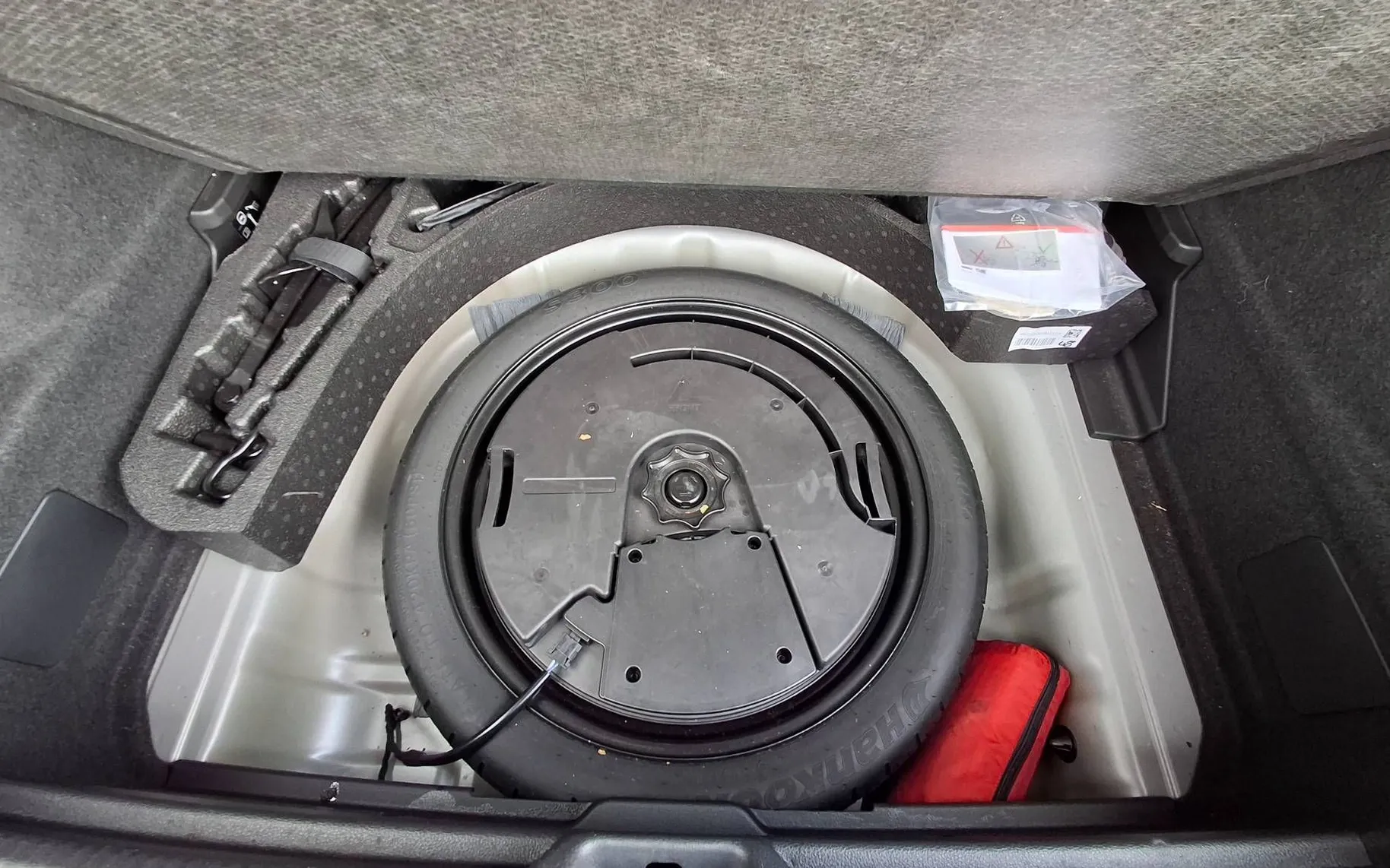 Zunanja slika - Audi Q2 - 35 TFSI DEC AKCIJA SPORT MATRIX VIRTUAL USNJE... - 20