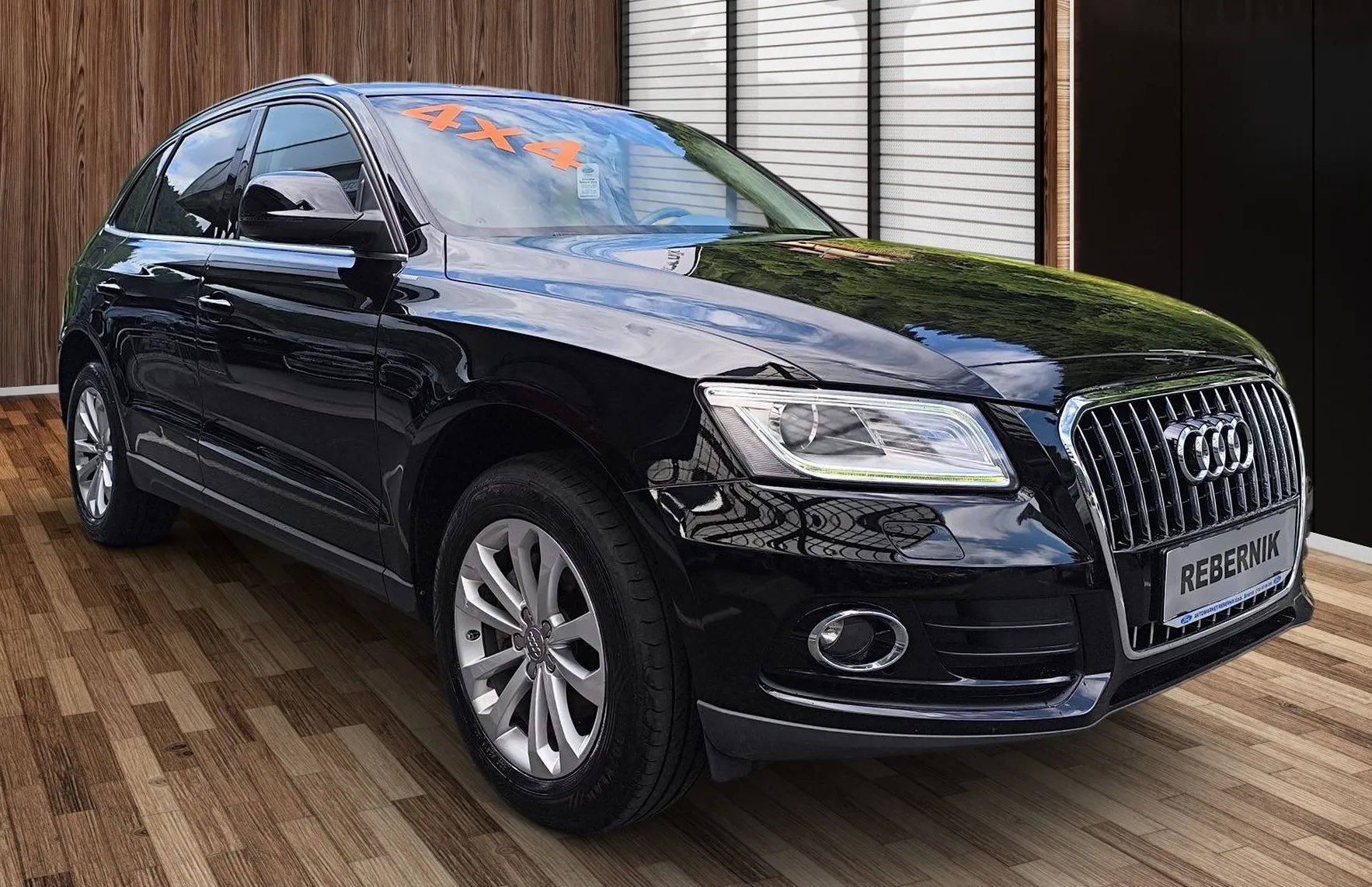 Zunanja slika - Audi Q5 - quattro 2.0 TDI Business Plus- SAMO 175 TKM - 2