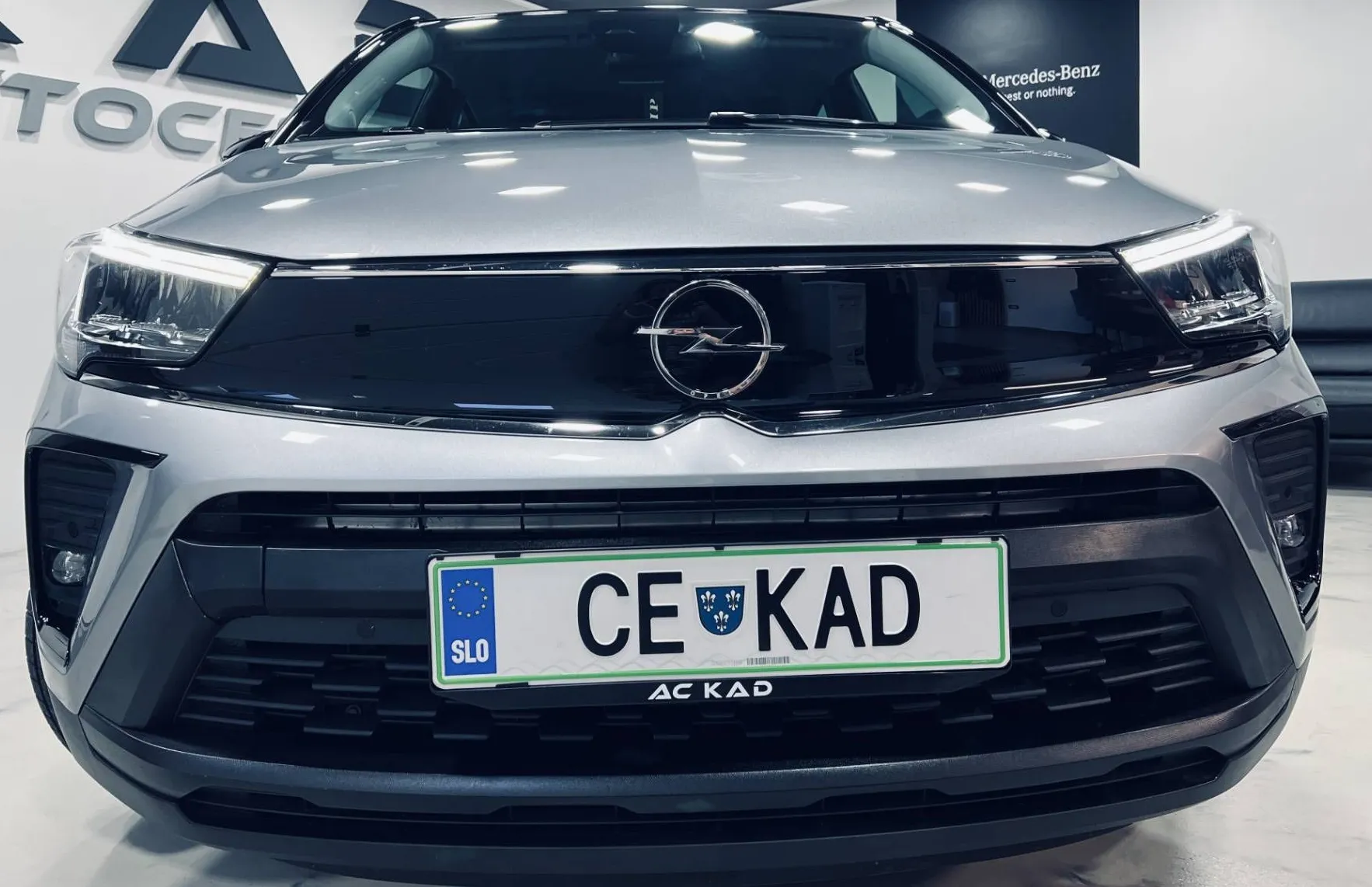 Zunanja slika - Opel Crossland - 1.2 TURBO-SAMO 2100KM-LED-KAMERA-NAVI - 3