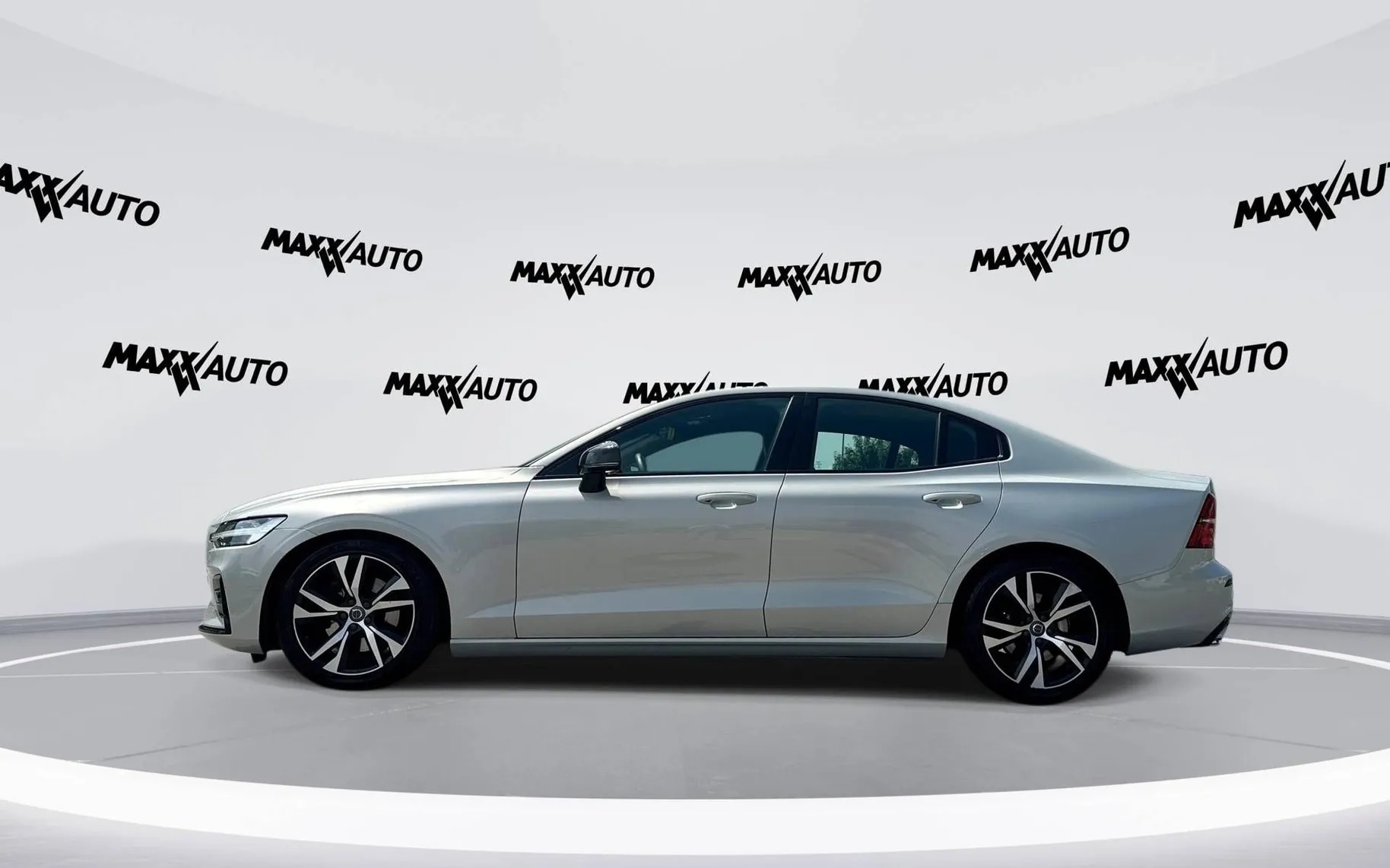 Notranja slika - Volvo S60 - T4 R-Design Avt. - 8