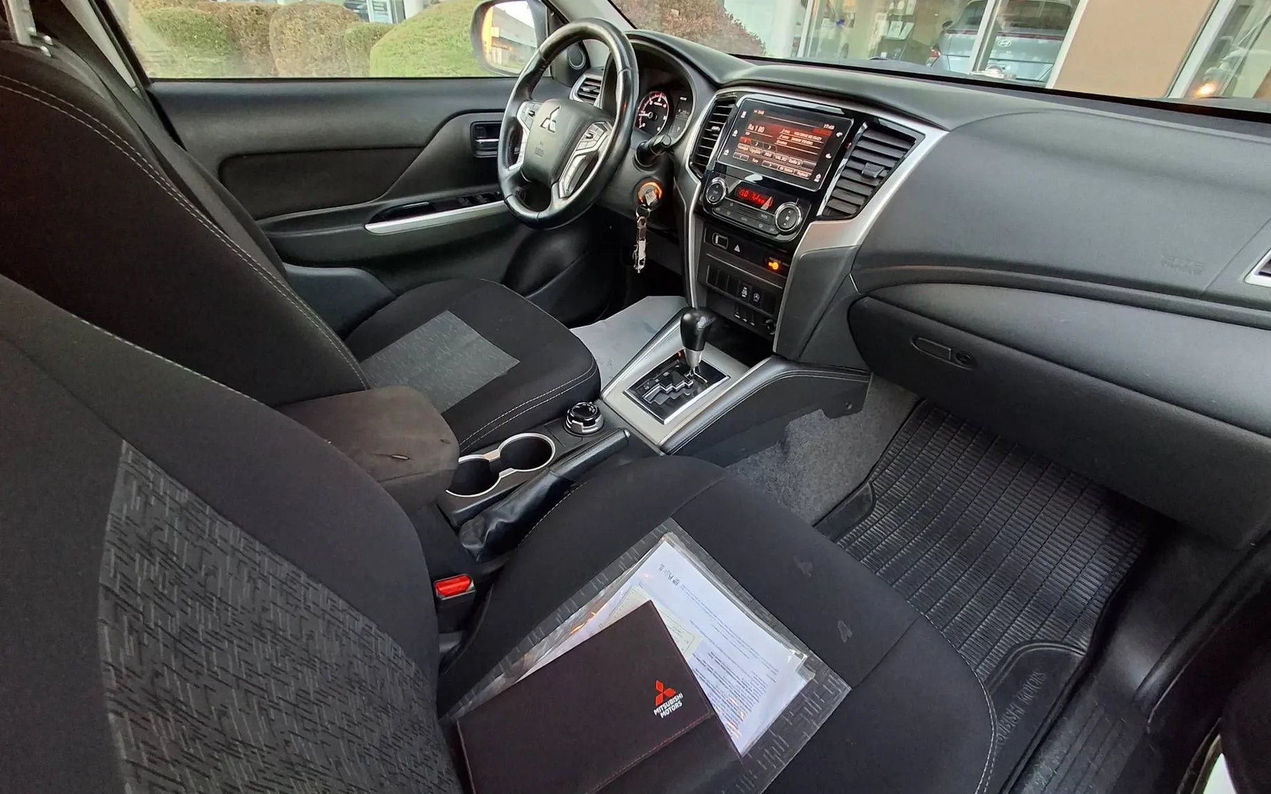 Zunanja slika - Mitsubishi L 200 - Doppelkabine 4WD DECEMBRSKA AKCIJA - 6