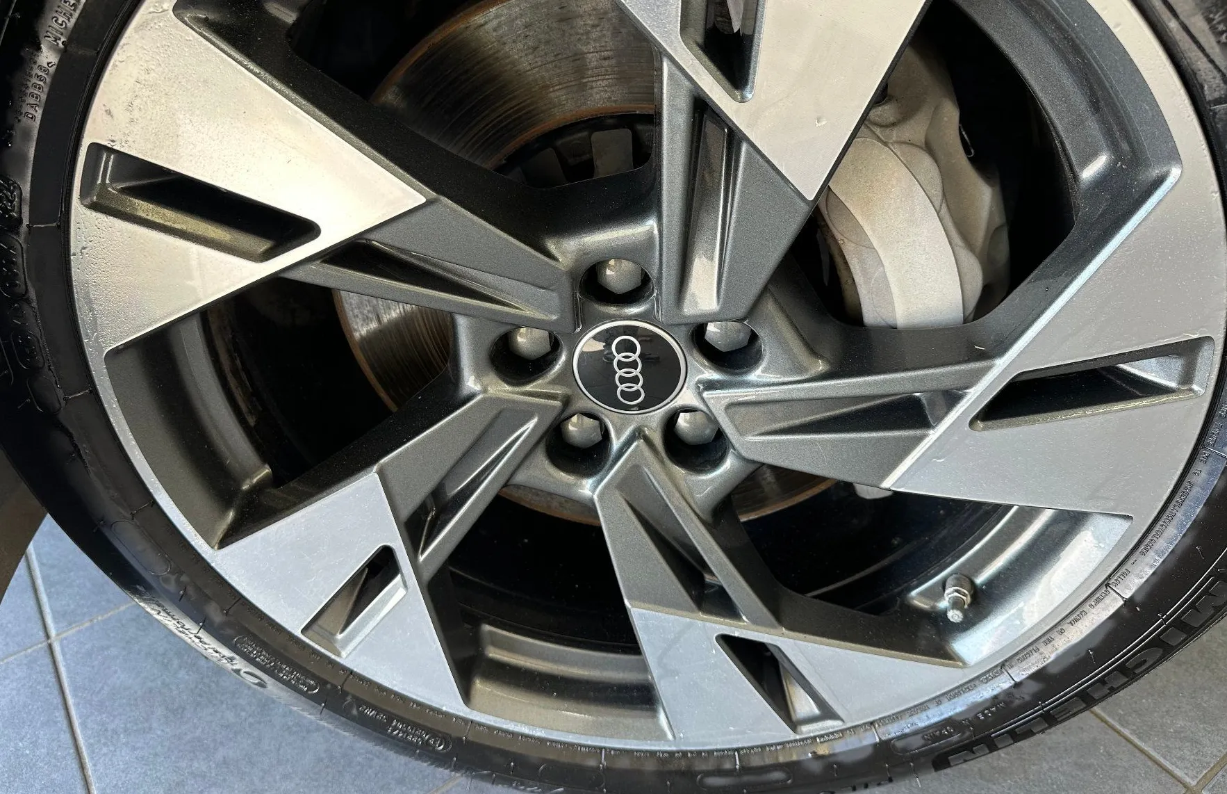 Zunanja slika - Audi e-tron - Sportback quattro 55-300KW.KAMERA.ACC.LED.NAVI.GRE.SED.4X4 - 10