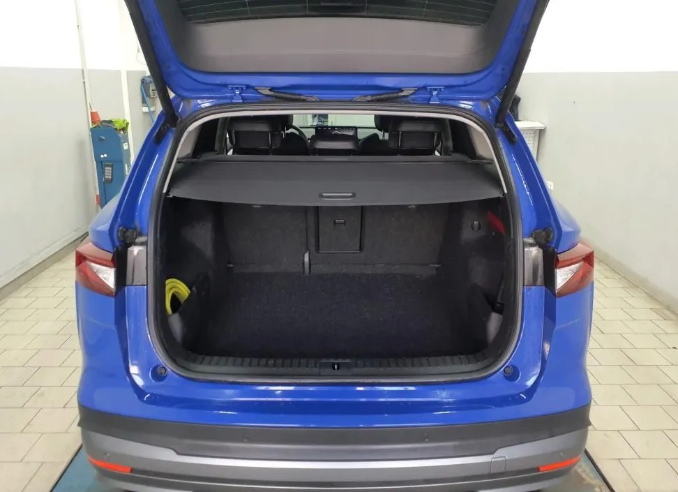 Notranja slika - Škoda Enyaq - IV 132kW.KAMERA.KLJUKA.LED.NAVI.GRE.SED-3000 SUBVENCI - 11
