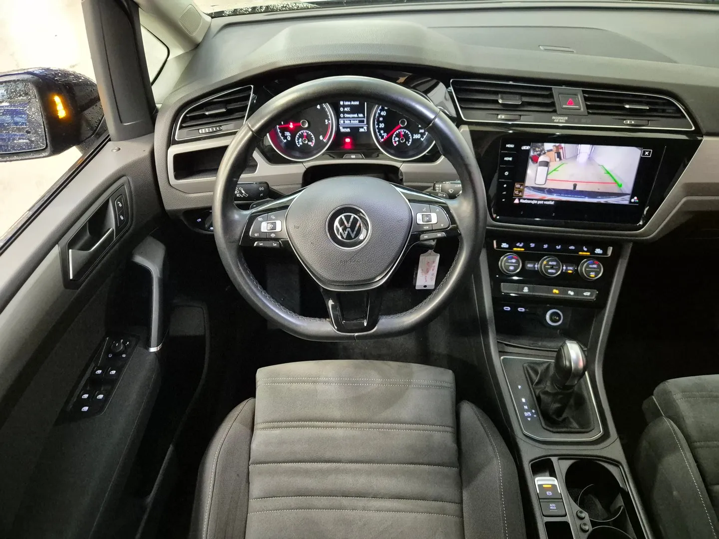 Zunanja slika - Volkswagen Touran - Family 2.0 TDI DSG - 6