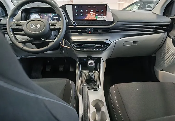 Zunanja slika - Hyundai i20 - 1.0 T-GDI COMFORT-WINTER-ACC-REZ.KOLO-VIDEO - 7