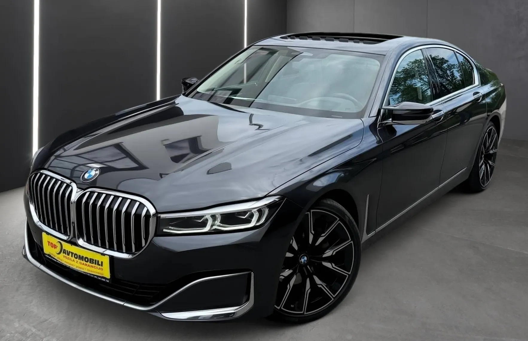Zunanja slika - BMW Serija 7 - : 730d SPORT SOFT CLOSE 20 COL ZRAČNO PANO - 2