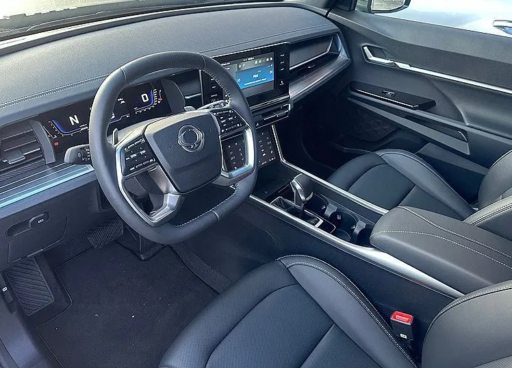 Zunanja slika - SsangYong Torres - 1.5 T-GDI - Adventure A T 2WD - 5