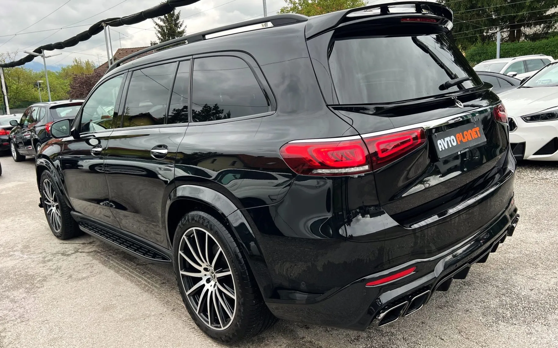 Zunanja slika - Mercedes-Benz GLS-Razred - GLS 400 d 4MATIC AMG NIGHT ACC LED 6 SEDEŽEV PANO - 3