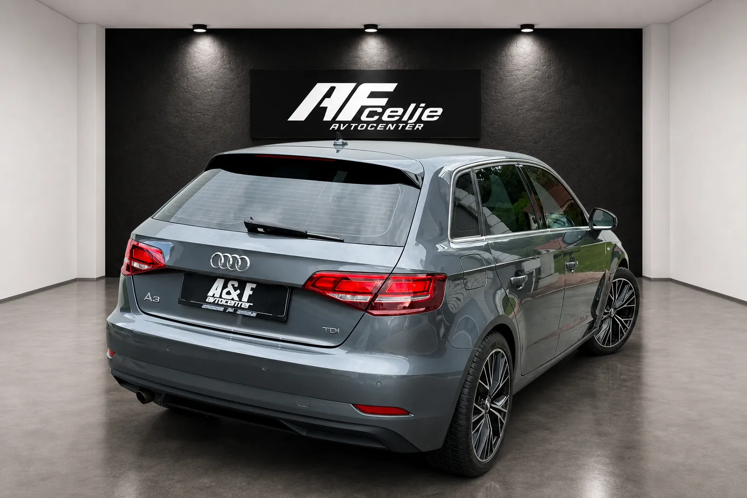 Zunanja slika - Audi A3 - 1.6 TDI-NAVI-XENON+LED-LIZING ZA TUJCE-ODLIČEN- - 5