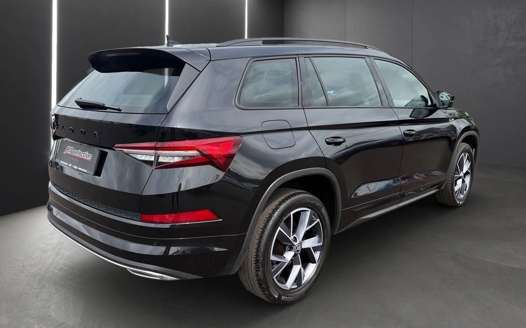 Zunanja slika - Škoda Kodiaq - 2.0 TDI Sportline DSG-ACC-Vl.kljuka 4x ogr.sedeži. - 3