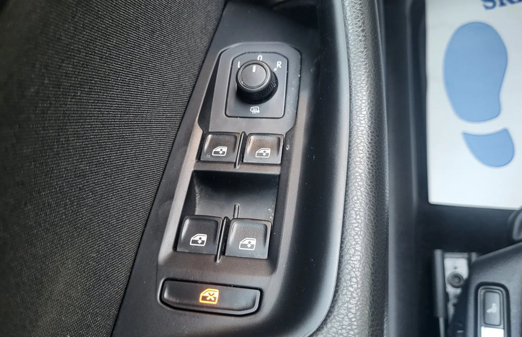 Zunanja slika - Volkswagen Passat - Variant 2.0 TDI DSG-ale-pdc-acc-radar-navi-led-kamera - 15
