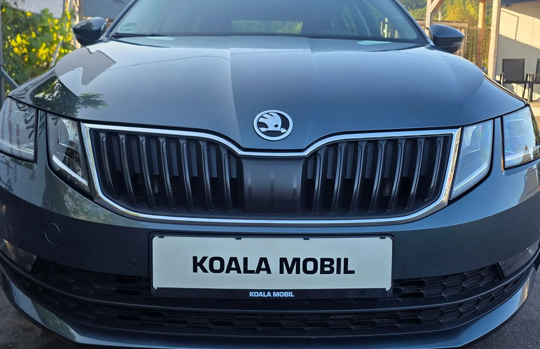 Zunanja slika - Škoda Octavia - COMBI 2.0TDI DSG LED-NAVI-CANON-GRETJE SEDEŽEV-ALU - 2