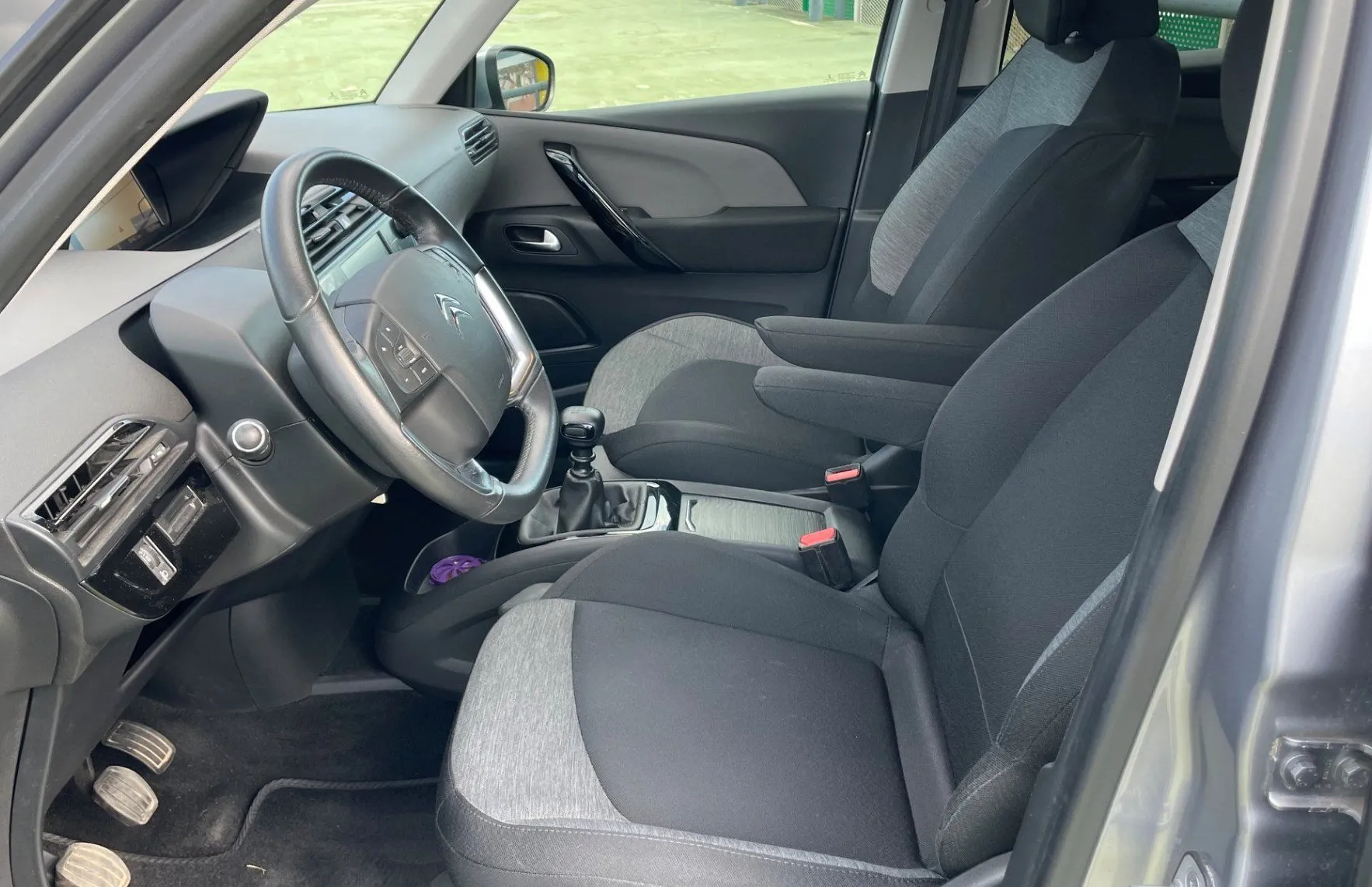 Zunanja slika - Citroën C4 Grand Picasso - C4 GR. PICASSO 88 KW NAVI.PDC ZAD.TEMPOMAT - 16
