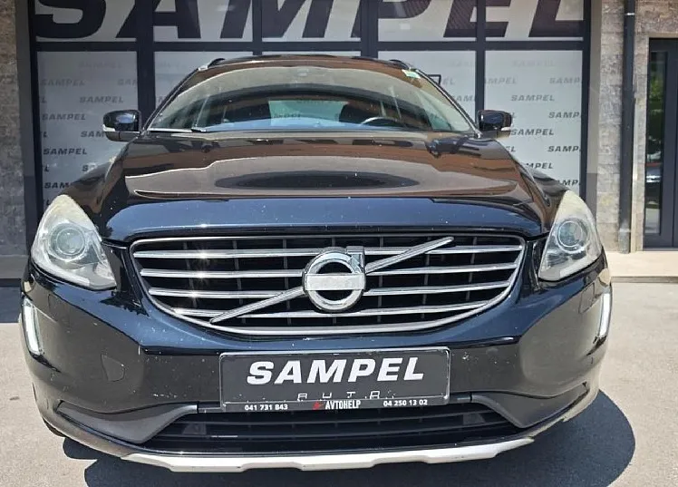 Zunanja slika - Volvo XC60 - D3 AUTO - VLEČNA KLJUKA - TEMPOMAT - GRETI SEDEŽI - 2