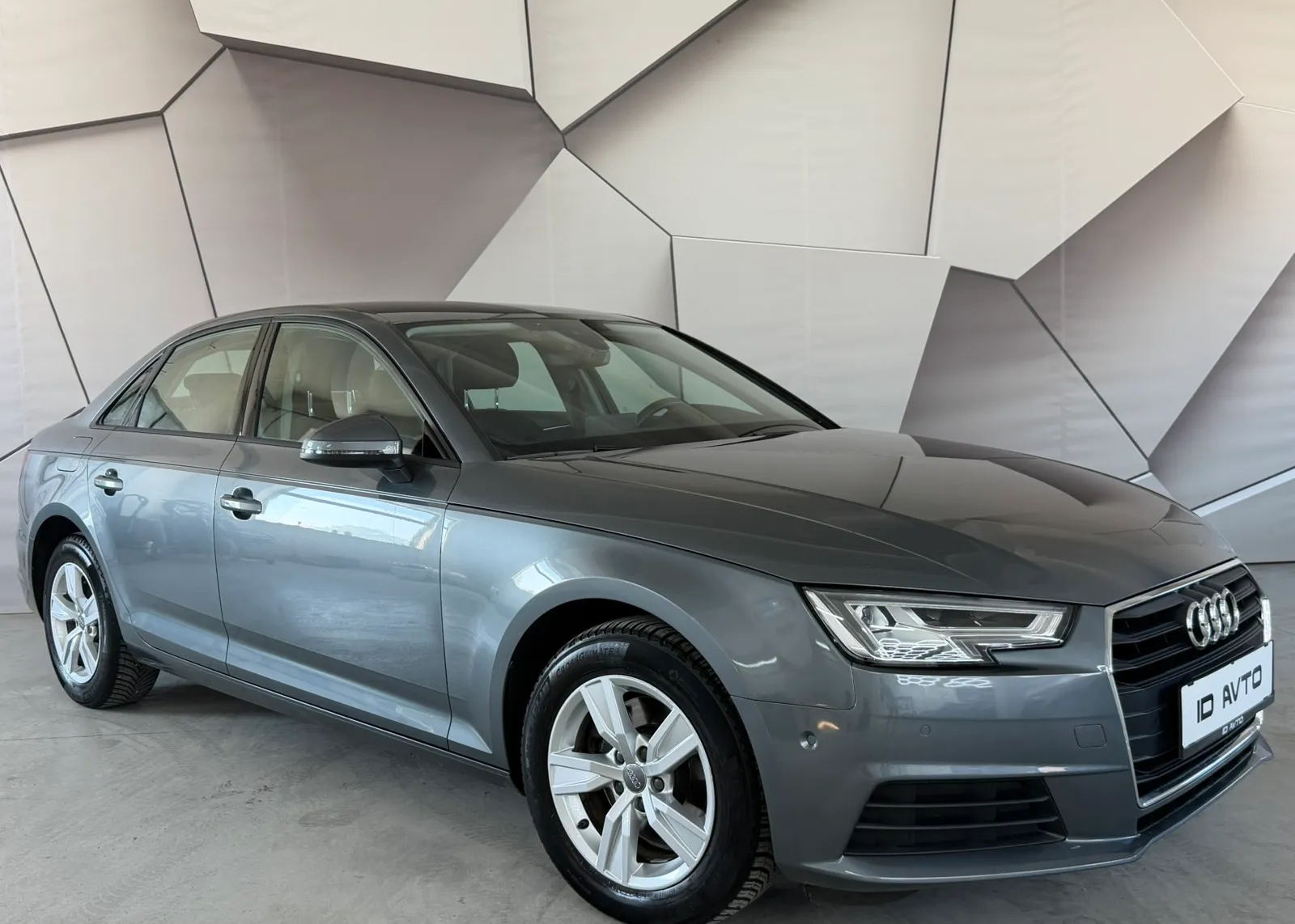 Zunanja slika - Audi A4 - 2,0 TDI Sport S tronic - 1