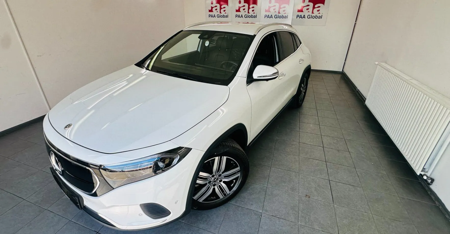 Zunanja slika - Mercedes-Benz EQA - 250 NEMŠKI+4ALU.PANORAMA.KLJUKA.LED.KAMERA.USNJE - 1