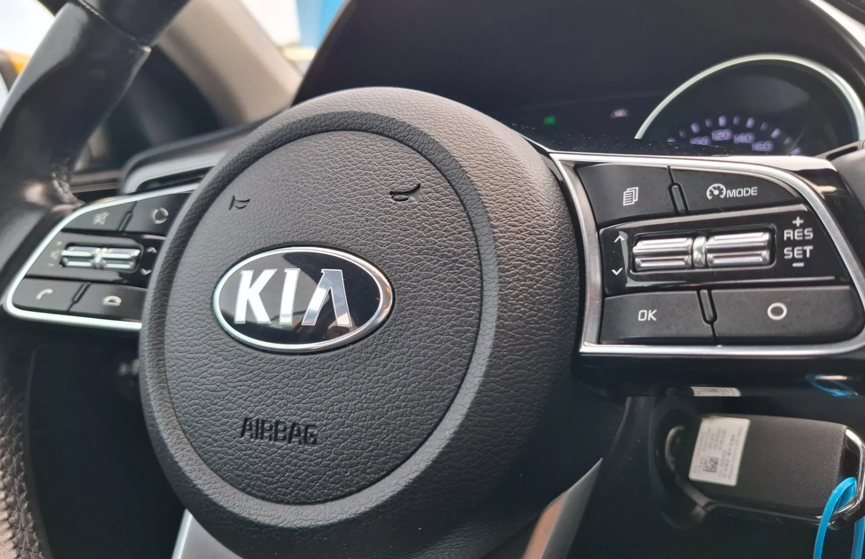 Zunanja slika - KIA XCeed - 1.0 T-GDi - SLOVENSKI - POTRJENA SERVISNA KNJIGA - 14