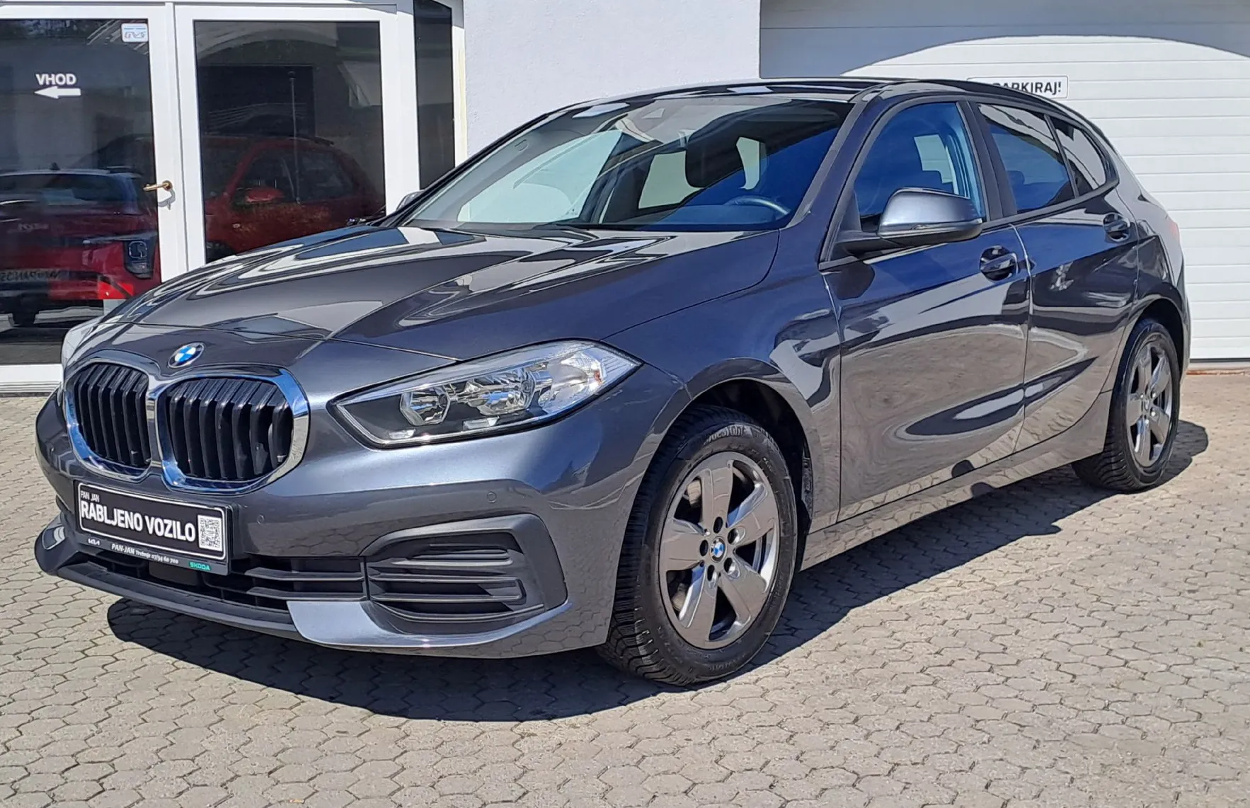 Zunanja slika - BMW Serija 1 - : 116d Advantage - 1