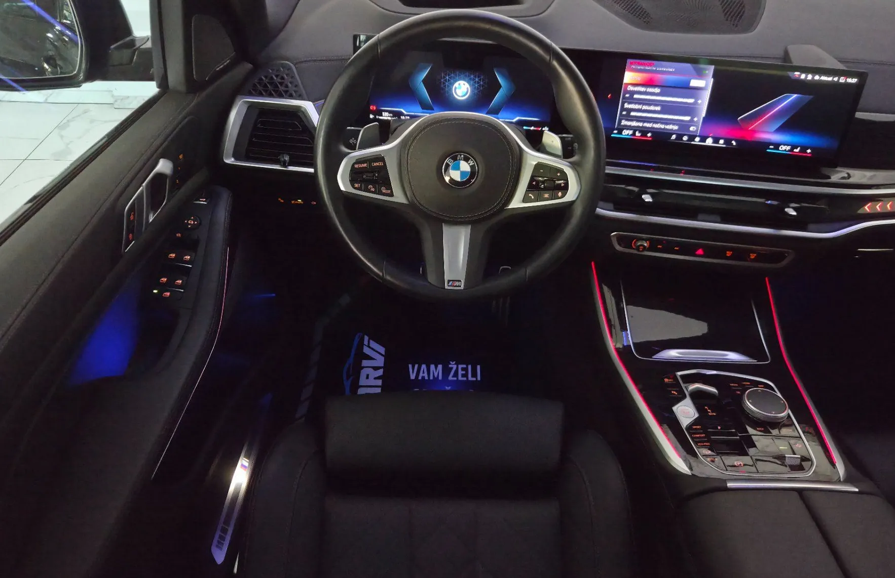 Zunanja slika - BMW X5 - serija : xDrive30d Avt-M.SPORT PRO-ZRAČ-RADAR-PANO - 15