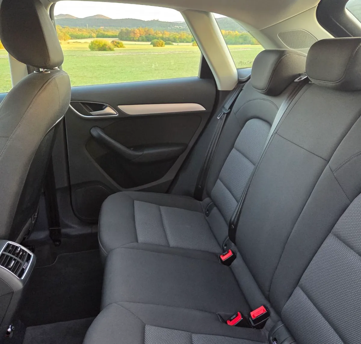Zunanja slika - Audi Q3 - 2,0 TDI Style - 7
