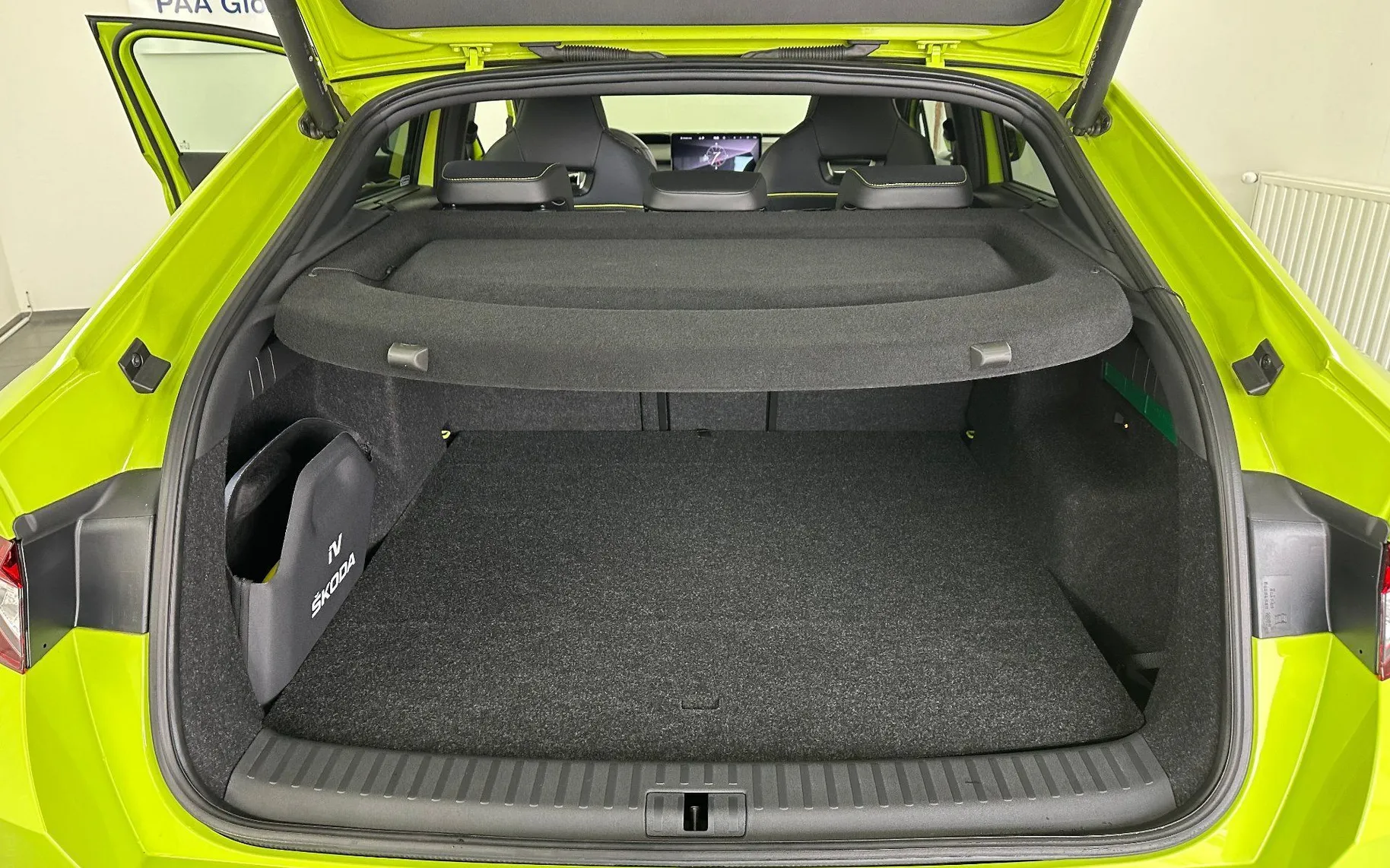 Zunanja slika - Škoda Enyaq - RS 220 KW.KAMERA.ACC.4X4.NAVI.LED.KLJUKA.45.000 KM - 18